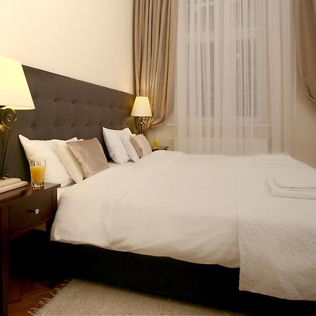 Mjz Apartments Old Town Краков Экстерьер фото