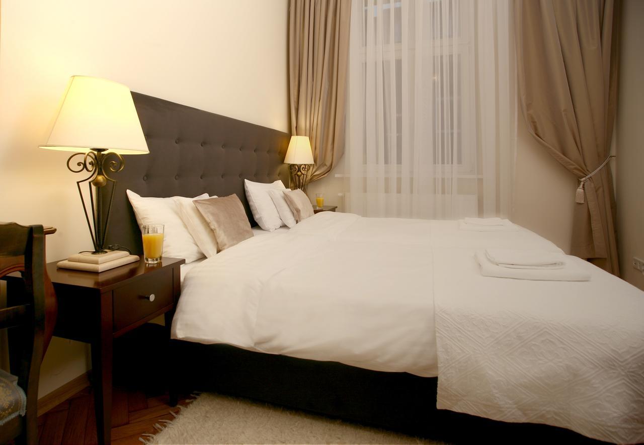 Mjz Apartments Old Town Краков Экстерьер фото
